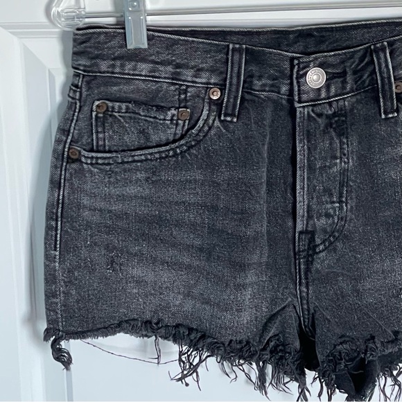 Levi's 501 Trashed Black Denim Cutoff Distressed Jean Shorts - 35667 - Picture 3 of 13